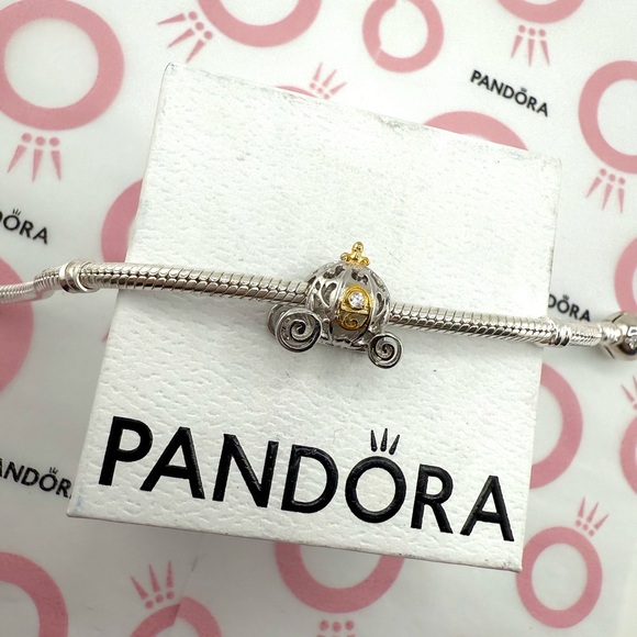 Disney 100th Anniversary Cinderella's Enchanted Carriage - Picture 2 of 4